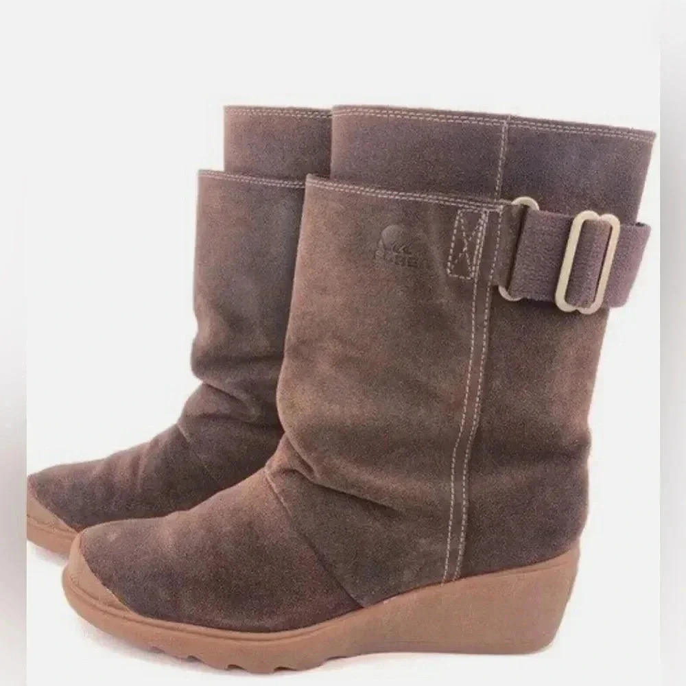 Sorel Brown Suede Wedge Boots